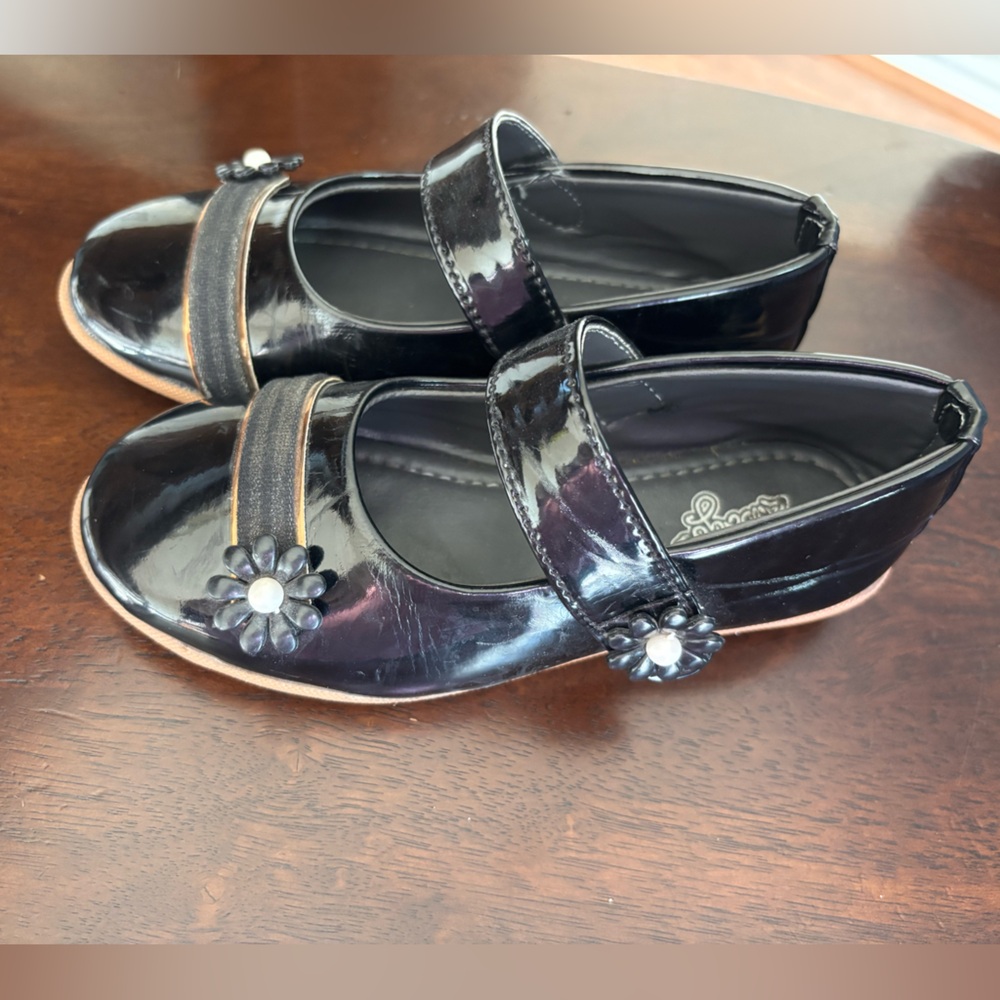 Elegant Black Kids Dress Shoes with Flower Accent